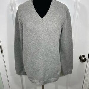 LL Bean  Womens Gray V-Neck Sweater Size Medium CB-102